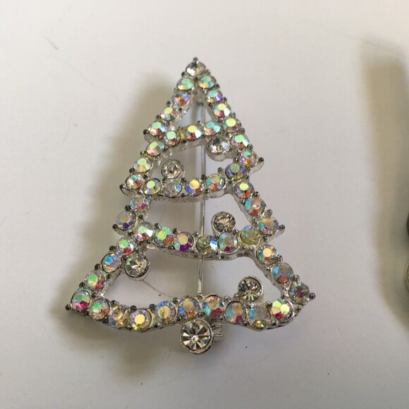 5 Christmas Brooch Pins Santa Present Goose Snowman Tree - Picture 4 of 8